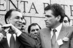 Iliescu şi Roman, SCĂPAȚI de FRANCEZI din GHEARELE AMERICANILOR, după ORORILE din Piaţa Universităţii. MINERIADA din Iunie 1990, prin ochii CIA! (4)