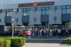 E gata! Am ramas fara Sala Sporturilor. Au dat-o moca. Minaur va plati chirie ca sa joace in fata suporterilor