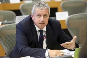 Oportunităţi pentru IMM-uri: Europarlamentarul Daniel Buda aduce informaţii utile privind accesarea fondurilor europene
