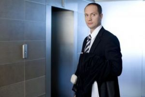 Efectele ABUZURILOR DNA Brasov – Parchetul lui Kovesi a fost condamnat pentru “incatusare excesiva”