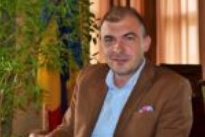 Felix Borcean dă cu legea-n cap conducerii Casei de Pensii Caraş-Severin