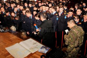 Promovarea carierei militare, la Colegiul Naţional Militar “Ştefan cel Mare”