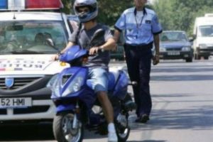 Beat ”mangă” şi fără permis pe motocicletă – Un bărbat din Ocna Mureş surprins cu alcoolemie de 1,06 mg/l în timp ce conducea
