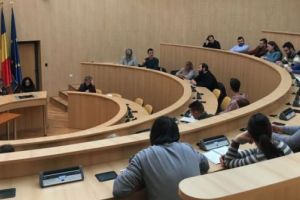 Consiliul consultativ pentru politici de tineret are un nou preşedinte la Sibiu