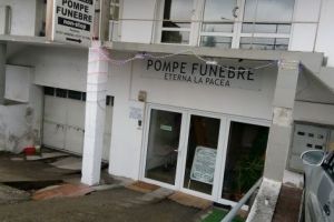 Sărbători fericite la… pompe funebre