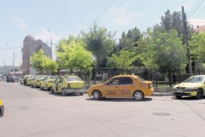 Mai ceva ca piraţii somalezi! Primăria Bârlad le-a pus gând rău taximetriştilor ilegali
