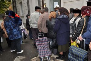 Peste 70.000 de persoane au primit bani de la stat, deşi nu era cazul. Ce sumă au încasat necuvenit