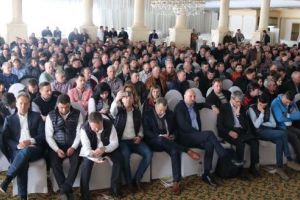 FOTO: DAFCOCHIM – Alături de fermieri, respect pentru tradiţie