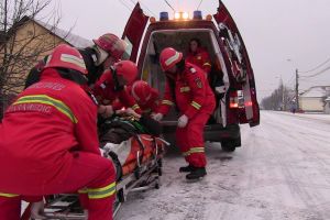 Accident între Lupeni şi Corund. Șoferul vinovat este rănit