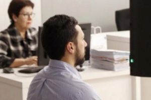 Pentru INJURII la adresa regelui Spaniei, rapperul a fost CONDAMNAT la închisoare