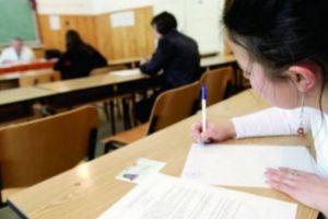 Elevii vor putea susţine de mai multe ori într-un an examenele de BACALAUREAT picate