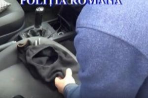 SPĂRGĂTORI cu CAGULE. Poliţiştii au rămas ȘOCAȚI când au prins HOȚII | VIDEO
