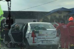 Accident pe Frunzişului - FOTO