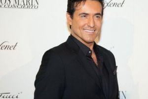 Un celebru bariton spaniol ajunge la Bucureşti