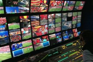 Încă o televiziune din România transmite meciurile din Champions League şi UEFA Europa League