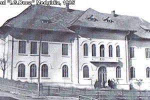 #scrieDobrogea: Invatamantul din Dobrogea centrala dupa anul 1878 pana la inceputul secolului al XX-lea (I)