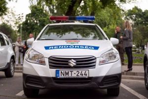 Nu, nu e banc! Un român şi-a uitat nevasta într-o parcare din Ungaria, iar ea nu avea nici telefon mobil, nici bani şi nici documente…