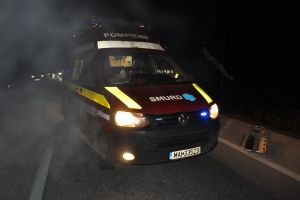 Grav accident rutier la Ilva Mică. Cod roşu de intervenţie pentru salvarea celor 10 victime implicate