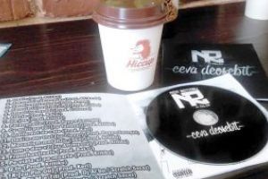 Un artist îşi vinde albumul pentru FC Vaslui