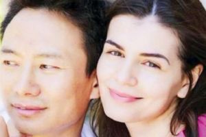 Nu mai există niciun DUBIU! Monica Gabor nu DEZMINTE sarcina. Fotografia care o dă de GOL