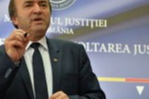 Ministrul Tudorel Toader va prezenta astazi, la 18:00, raportul privind activitatea DNA