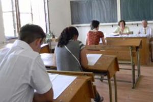 Peste 67% din numărul candidaţilor teleormăneni la Bacalaureat, “experimentaţi” în comunicarea orală în limba română