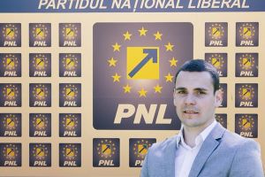 Cristian Feieş: „Tripa a votat să se taie 45 de milioane de euro de la judeţul Arad, dar dă lecţii”