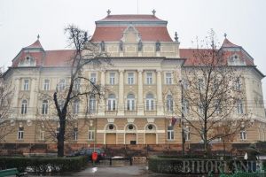Judecătorii Curţii de Apel Oradea şi-au analizat activitatea între ei: Actul de justiţie a fost „de calitate” şi„eficient”