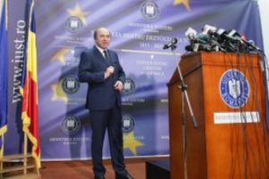 A paradit-o! Tudorel Toader a cerut REVOCAREA din functie a sefei DNA