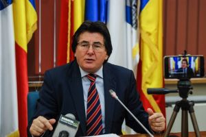 Robu, despre comunism si democratie: Democratie participativa s-a facut in comunism