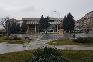 METEO DÂMBOVIȚA: Precipitaţiile îşi restrâng aria