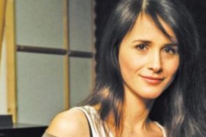 Slujbă de comemorare a Mădălinei Manole, folosită pentru promovarea unui concert