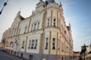 Contracte defavorabile municipiului Caransebeş? Primăria este acoperită de hotărâri ale Consiliului Local!