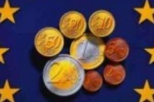 Euro a pierdut aproape un ban in ultimele zile