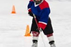 Federatia Romana de Hochei pe Gheata organizeaza, „Cupa Primaverii”,    la Patinoarul Artificial din Gradina Mare – Braila