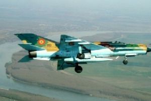 EXCLUSIV – VIDEO, FOTO. Explicaţia dată de Ministerul Apărării Naţionale despre avioanele de luptă care au survolat municipiul Târgu-Mureş!