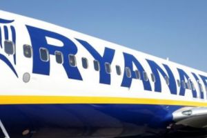 Bănăţenii pierd posibilitatea mai mult zboruri IEFTINE spre Europa. O mare companie low-cost îşi închide baza aeriană şi anulează curse