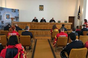 Raed Arafat, prezent la întâlnirea cu voluntarii IGSU Harghita