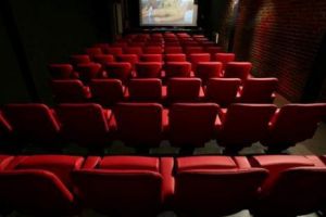 Cinematograful care difuzează doar FILME PENTRU ADULȚI! Locul unde ORICE ESTE PERMIS. Unde se află şi când a fost inaugurat - FOTO