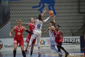 În Cupa României, CSM Satu Mare – CSU Alba Iulia 69-59 | Criza continuă, echipa lui Manuel Rodriguez, eliminată