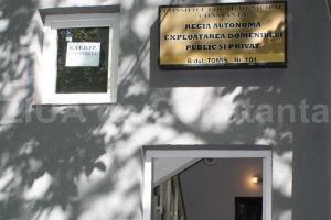 Consiliul National de Solutionare a Contestatiilor si-a declinat competenta catre Tribunalul Constanta. La mijloc este o licitatie organizata de RAEDPP