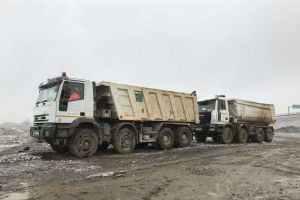 FOTO: Autostrada Sebeş-Turda – Au început lucrările la nodul rutier Sebeş. Constructorul a deplasat primele utilaje în zonă