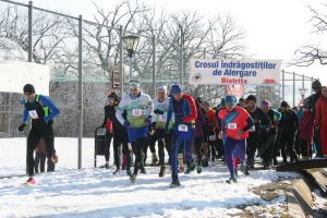 Îndrăgostiţii au alergat prin zăpadă. Tibi Uşeriu, antrenament uşor înainte de Arctic Ultra (FOTO)