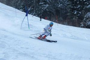 Schiorul Coronei Szoke Hunor a câştigat bronzul în prima zi a „FIS Children Trophy”