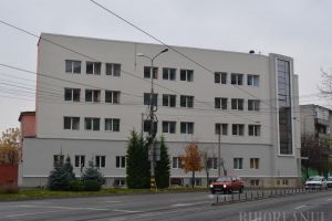 Nedreptate ca la Drept: De ce s-au revoltat studenţii de la Administraţie Publică în sesiune