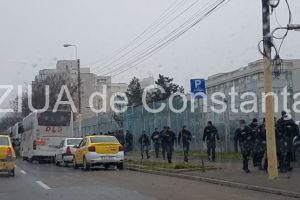Forte impresionante de jandarmi pe bulevardul 1 Mai din Constanta. Ce se intampla in zona si de ce au fost luate masuri speciale de securitate (galerie foto-video 