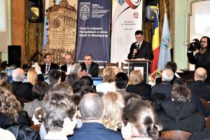 FOTO. In memoriam Ioan Boţ – conducătorul şcolii de matematică din Satu Mare