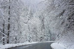 GER NĂPRASNIC. Cum vă protejaţi. Avertismentul ISU pentru bucureşteni. Temperaturi POLARE în toată ţara şi NISIORI VISCOLITE