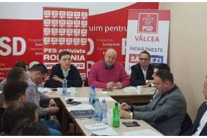 Senatorul PSD Bogdan Matei, coordonator Pes activists Vâlcea, alături de Victor Negrescu, Ministrul delegat pentru Afaceri Europene