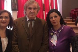 Sute de asistenţi medicali s-au întâlnit la Curtea de Argeş